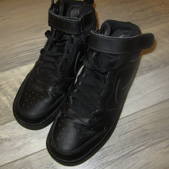 Black Nike High Top Air Force 1's - Picture 3 of 7